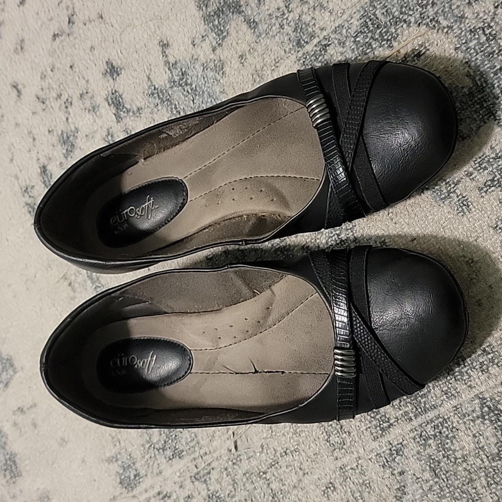 Black Flats